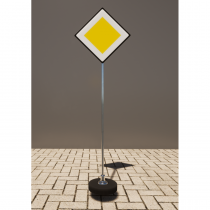 Знак дорожный "Главная дорога" 2.1 типоразмер 40 на стойке с основанием 3кг - «globural.ru» - Мытищи